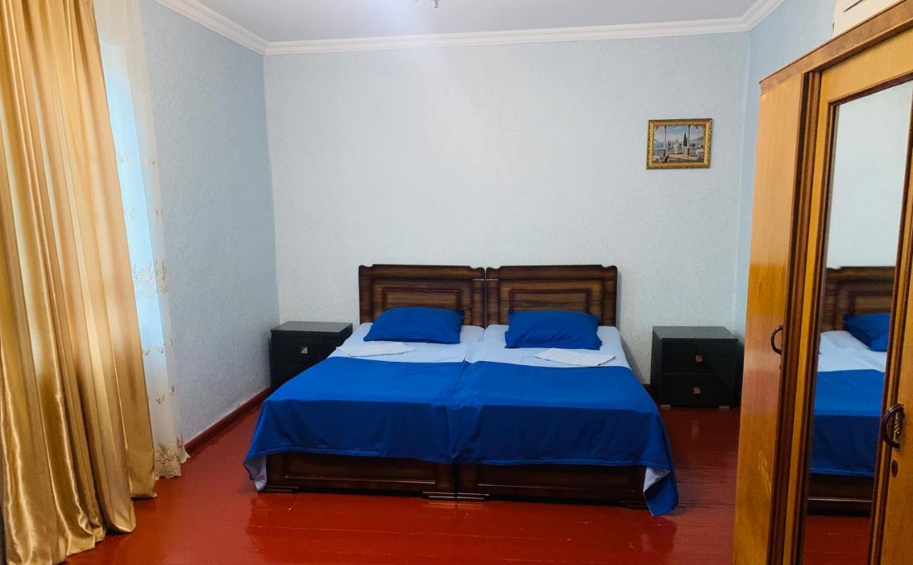 Butichi Guest House Chiatura Bagian luar foto