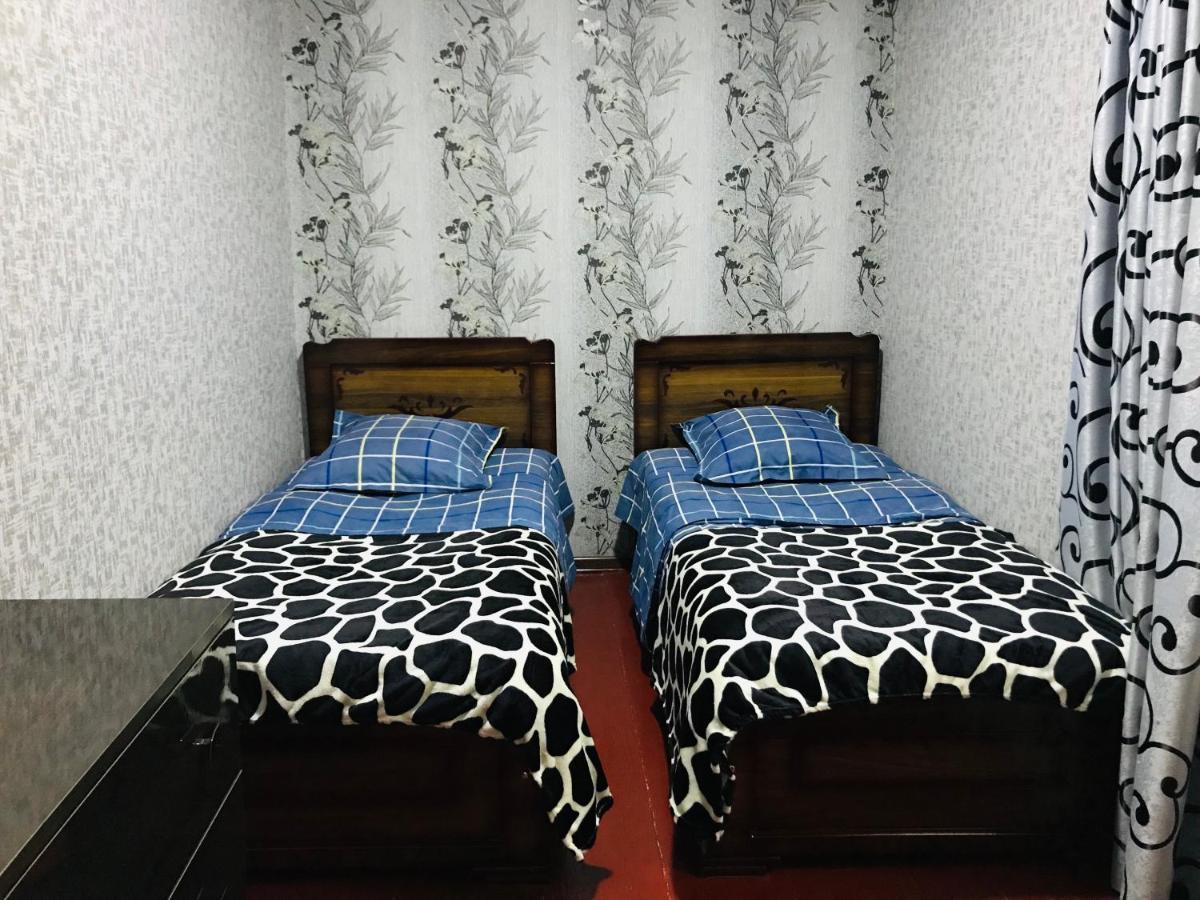 Butichi Guest House Chiatura Bagian luar foto